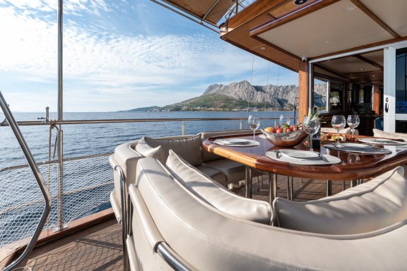 Image of Trebenna yacht #14