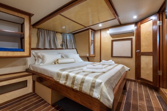 Image of Trebenna yacht #31