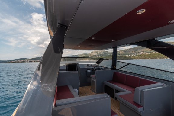 Image of Colnago 33 JG yacht #8