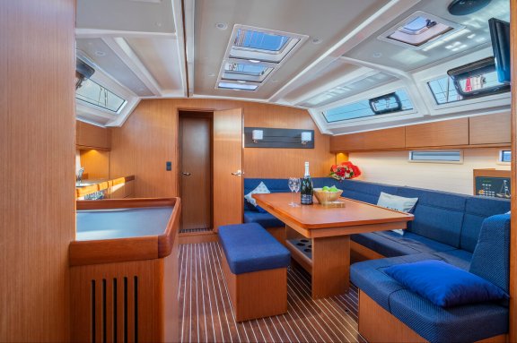 Image of Kalev yacht #6