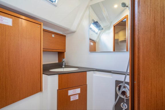 Image of Kalev yacht #12