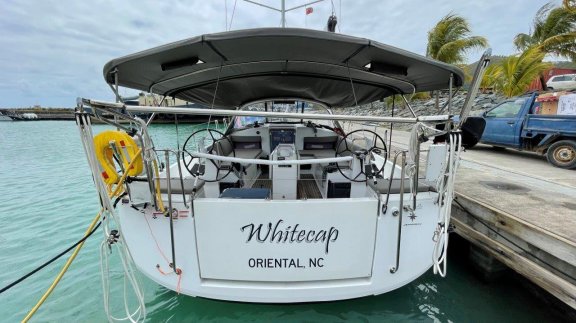 Image of White Cap yacht #2