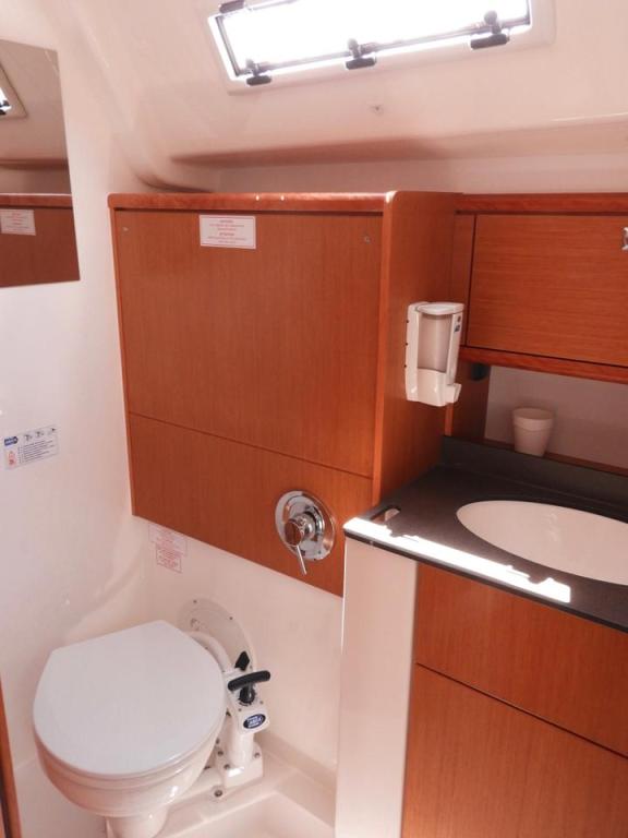 Image of Mango yacht #34