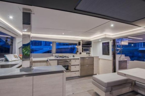 Image of Hakuna Matata yacht #12