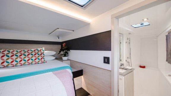 Image of Hakuna Matata yacht #17