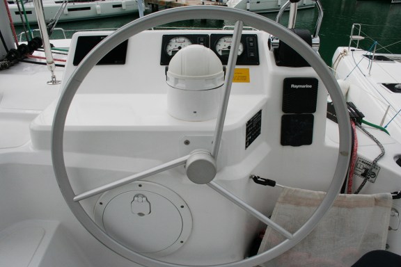 Image of Ghost yacht #9