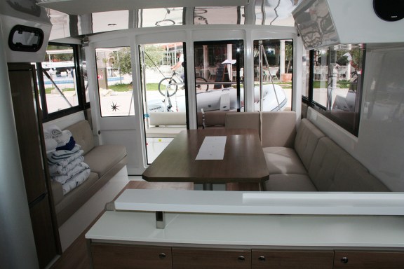 Image of Ghost yacht #25