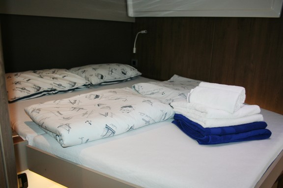 Image of Ghost yacht #27