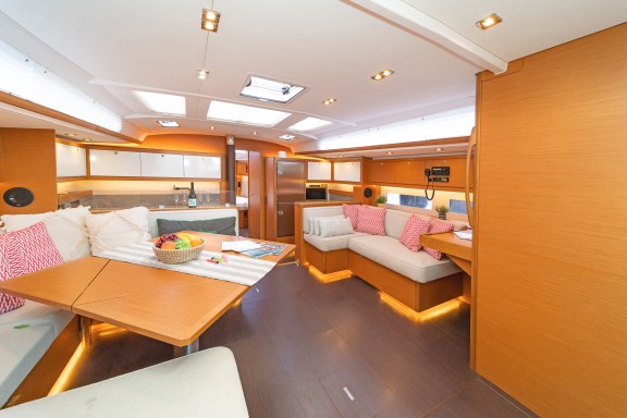 Image of Dimpa yacht #11