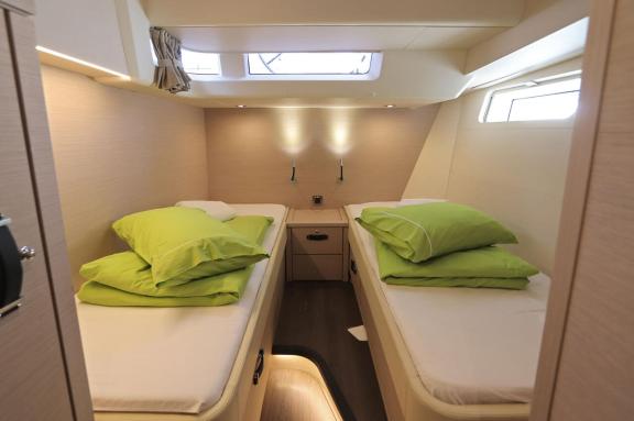 Image of Uranos yacht #11