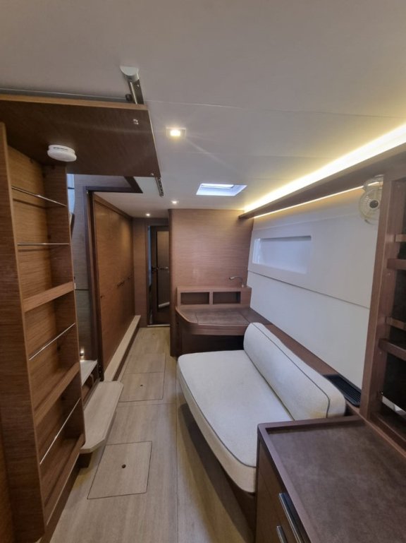 Image of Free Bird II yacht #11