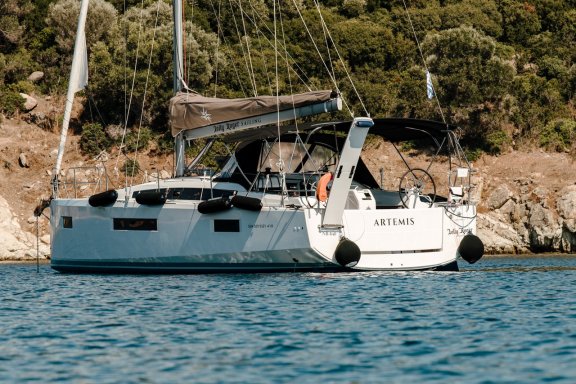 Image of Artemis yacht #6