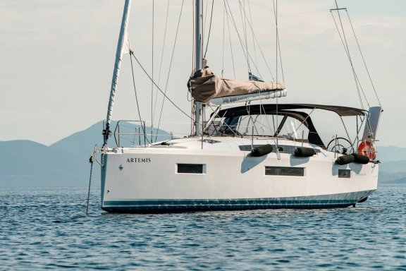 Image of Artemis yacht #7