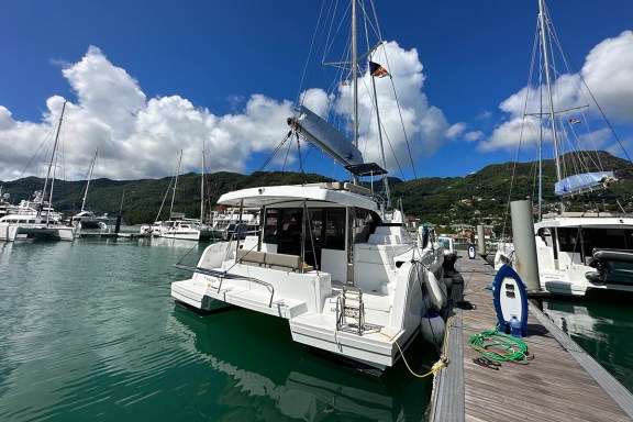 Image of OUFTI IV yacht #6
