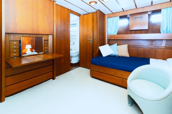 Image of Dea Tuda yacht #21