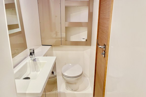 Image of Barnacle yacht #34