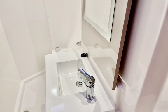 Image of Barnacle yacht #35