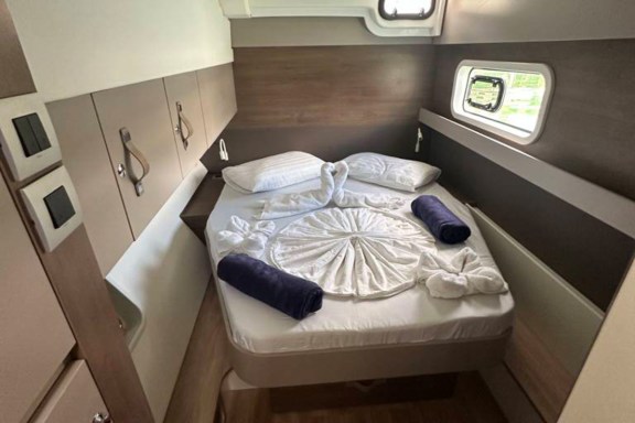 Image of Miro Bot yacht #11