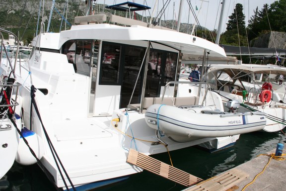 Image of Family 257 yacht #4