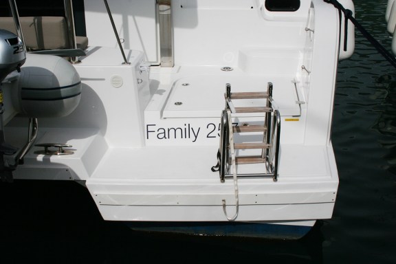 Image of Family 257 yacht #16
