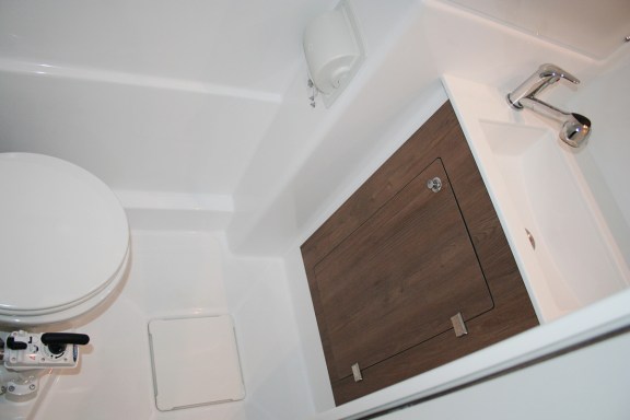 Image of Family 257 yacht #32