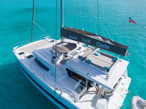 Image of SAGA yacht #5