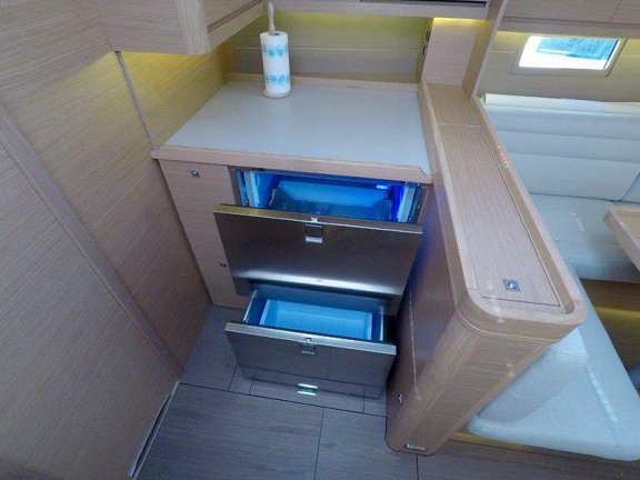 Image of Avalon II yacht #13