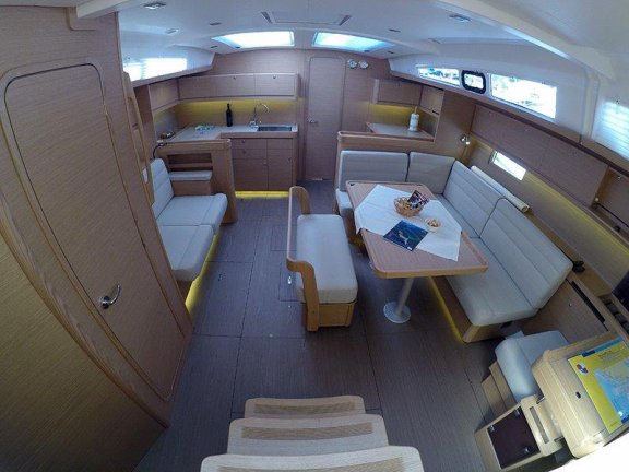 Image of Avalon II yacht #8