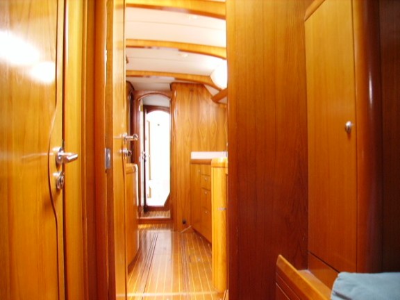 Image of Sweet Sue II yacht #19