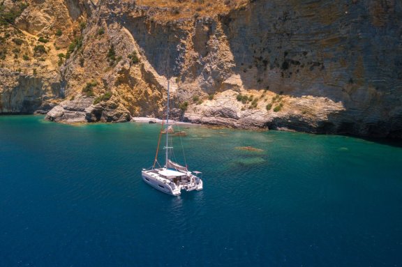 Image of Lizzy yacht #7