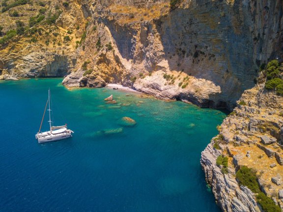 Image of Lizzy yacht #8