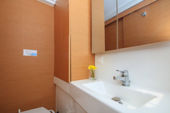 Image of Lizzy yacht #23