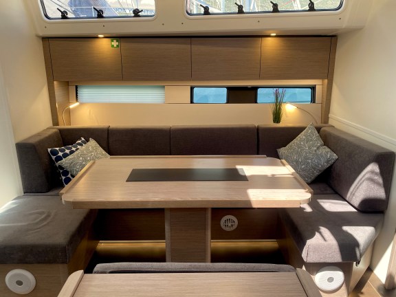 Image of Shadow of the wind yacht #17