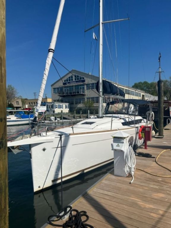 Image of 39 North yacht #4