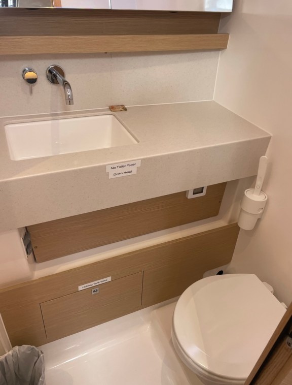 Image of Knot Online yacht #16