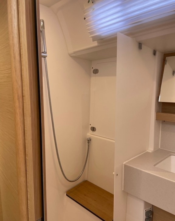 Image of Knot Online yacht #17