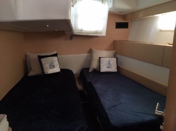 Image of Padraigin II yacht #9