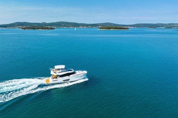 Image of Pepper yacht #8