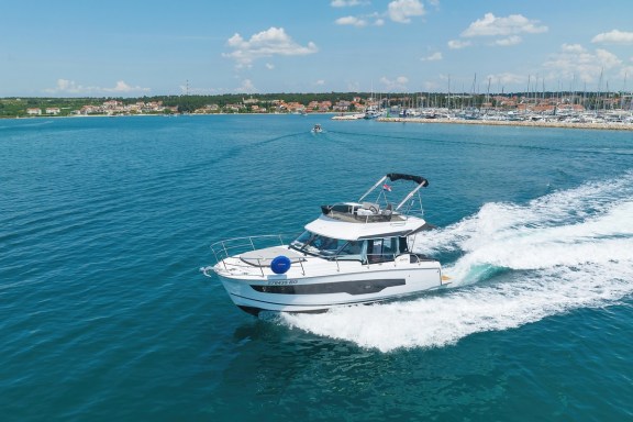 Image of Raptor yacht #4