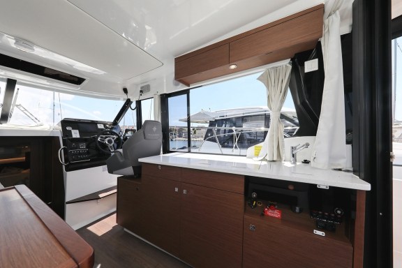 Image of Raptor yacht #17