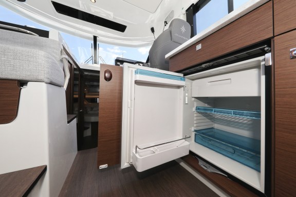 Image of Raptor yacht #18