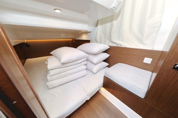 Image of Raptor yacht #20