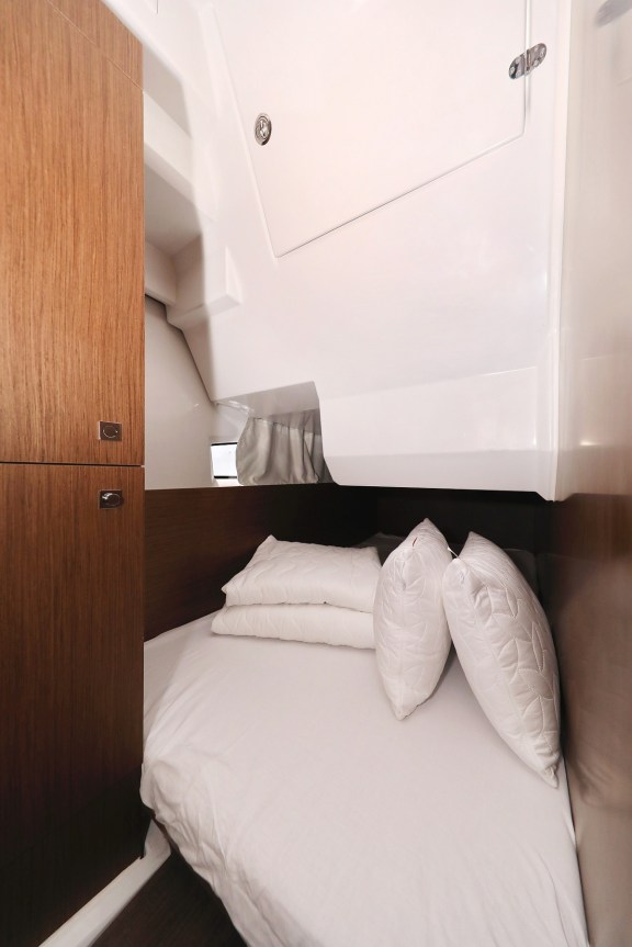 Image of Raptor yacht #21