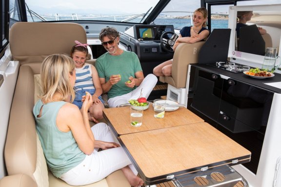 Image of Tokyo yacht #8