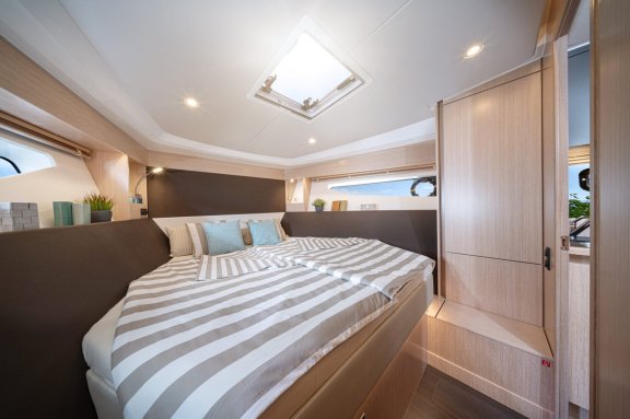 Image of Tokyo yacht #15