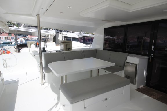 Image of Apres Ski yacht #19