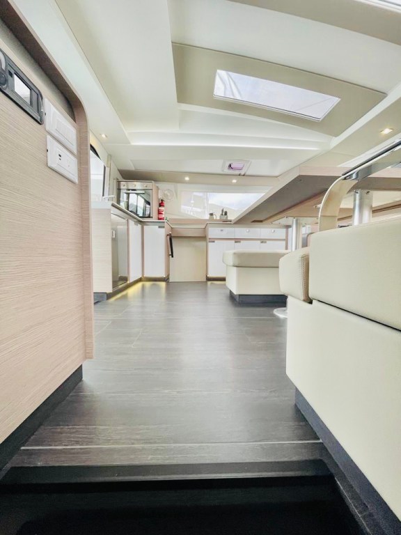 Image of Pau Hana II yacht #7