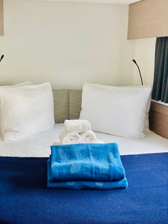 Image of Pau Hana II yacht #13