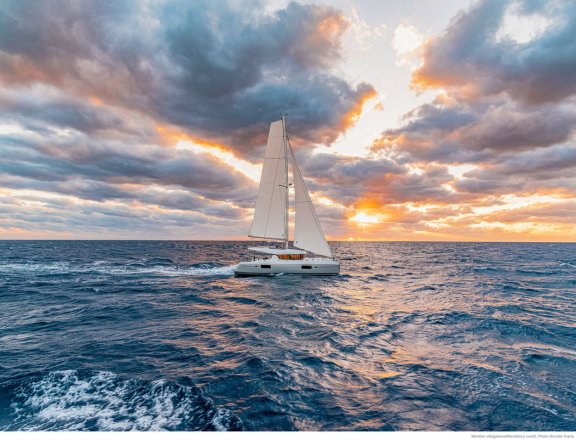 Image of Aventura yacht #15