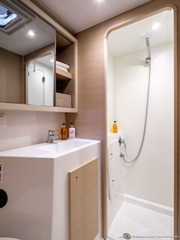 Image of Aventura yacht #23